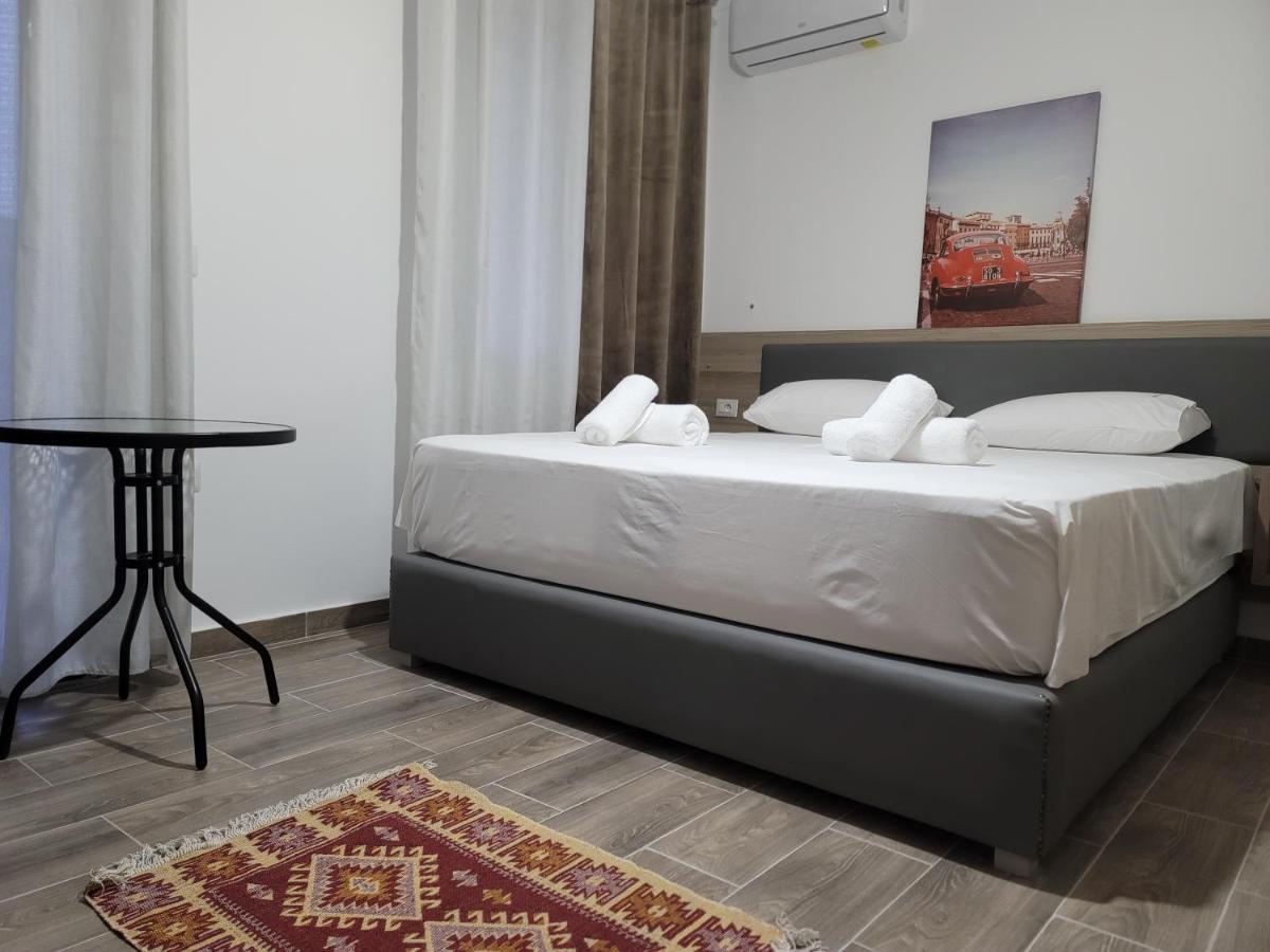 G&K Garden Hotel 베라트 외부 사진